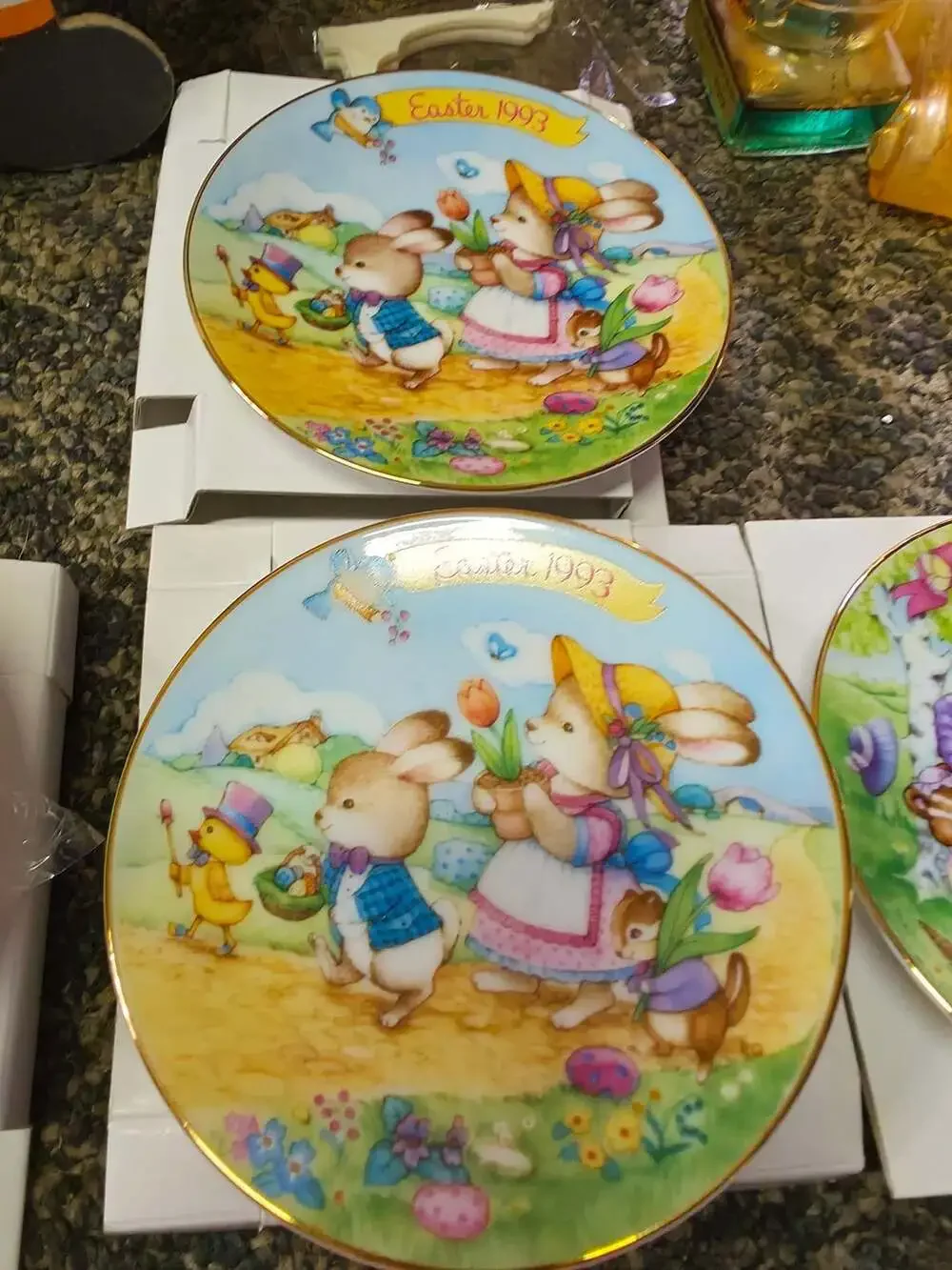 Avon Easter 1991 Collector Plate Decorative